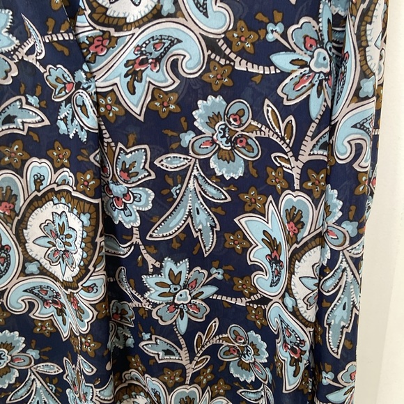 Split Neck Sheer Blouse - Picture 3 of 4